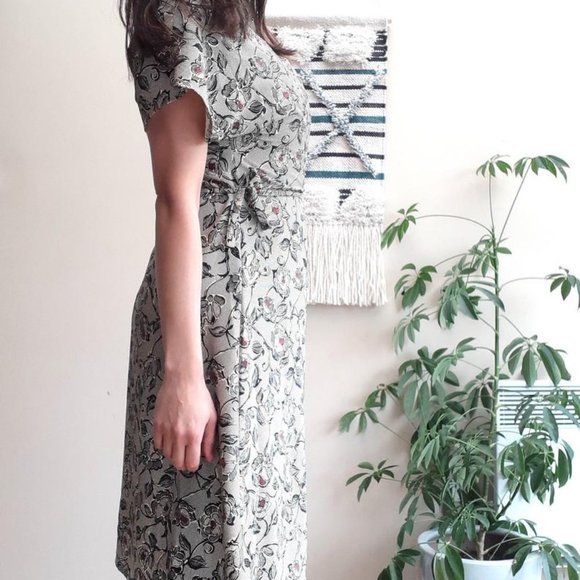 Vintage floral wrap dress - Picture 4 of 6